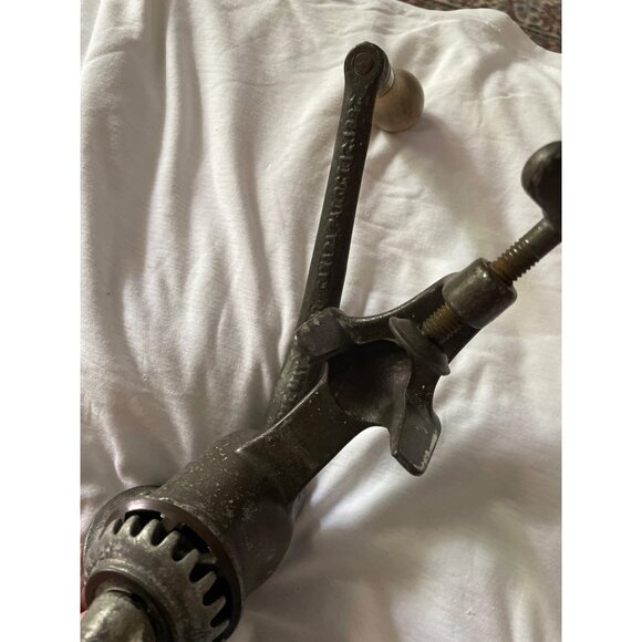 Universal No. 2 Food Chopper & Meat Grinder With Wooden Handle - Picture 13 of 16